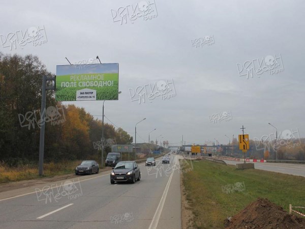 Шереметьевское шоссе, после съезда с Ленинградского шоссе, 3,15 км., правая сторона Б