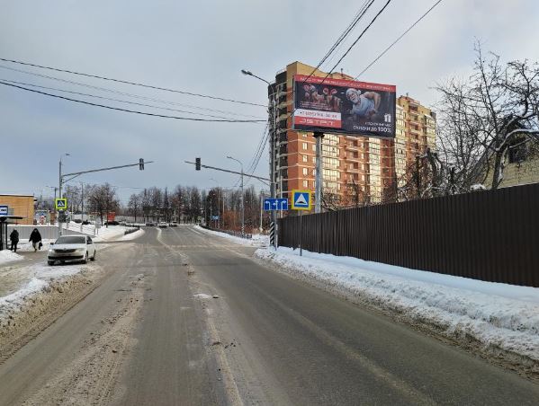 Домодедово, ул. Гагарина, пересечение с ул. Лесная (100 метров до выезда на Каширское шоссе)