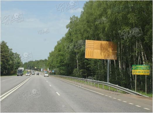Московское шоссе,правая сторона (пк 3 км+500 м)