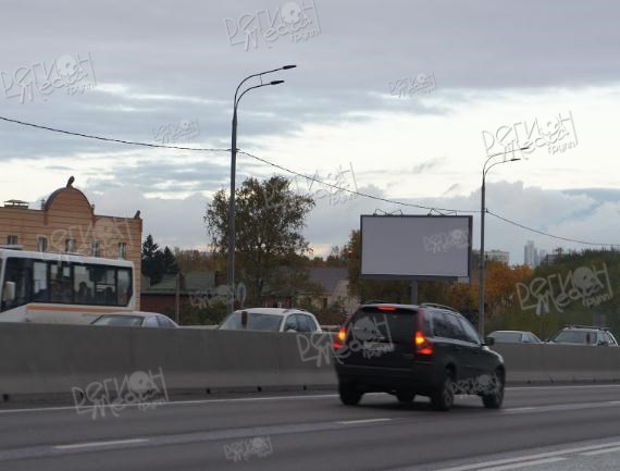 М-1 «Беларусь», 19км+080м после поворота на Можайское шоссе, АЗС Лукойл, левая сторона Б