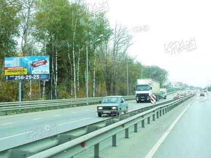 Ленинградское шоссе после Международного шоссе, 33 км 550м, правая сторона щит 3x6 (двухсторонний) Б