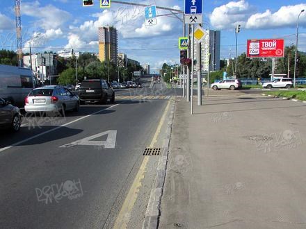 Севастопольский проспект, пересечения улицей Ремизова ТРИВИЖН