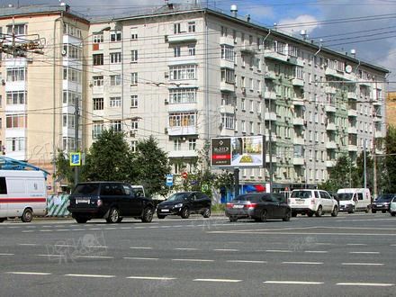 Комсомольский проспект, пересечение с улицей Хамовнический Вал