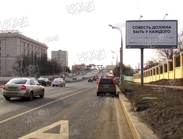 Звенигородское шоссе, напротив дома 25, без подсвета