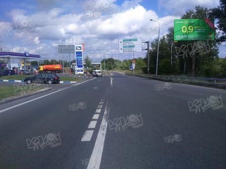 спос Булатниковское, съезд с МКАД 29 км, в сторону п.Измайлово, напротив вл.7 (АЗС ТНК)