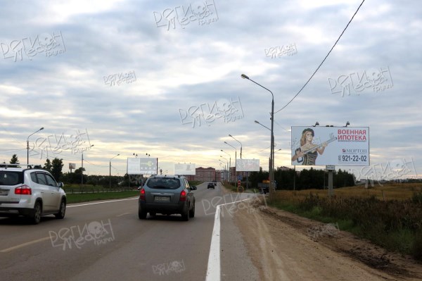 Шереметьевское шоссе, после съезда с Ленинградского шоссе, 0,56 км, левая сторона