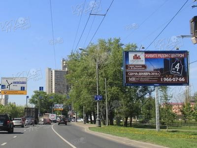 Дмитровское ш.  76-80, 200 м до съезда на Коровинское ш. А