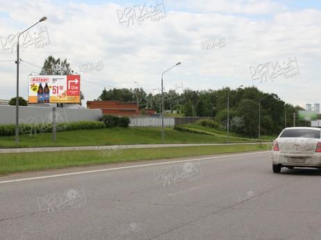 Шереметьевское шоссе, после съезда с Ленинградского шоссе, 3,3 км, право, в направлении от аэропорта, терминалов В, С, 338B Б